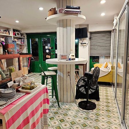 Ratana Boutique Hostel Bangkok Bagian luar foto