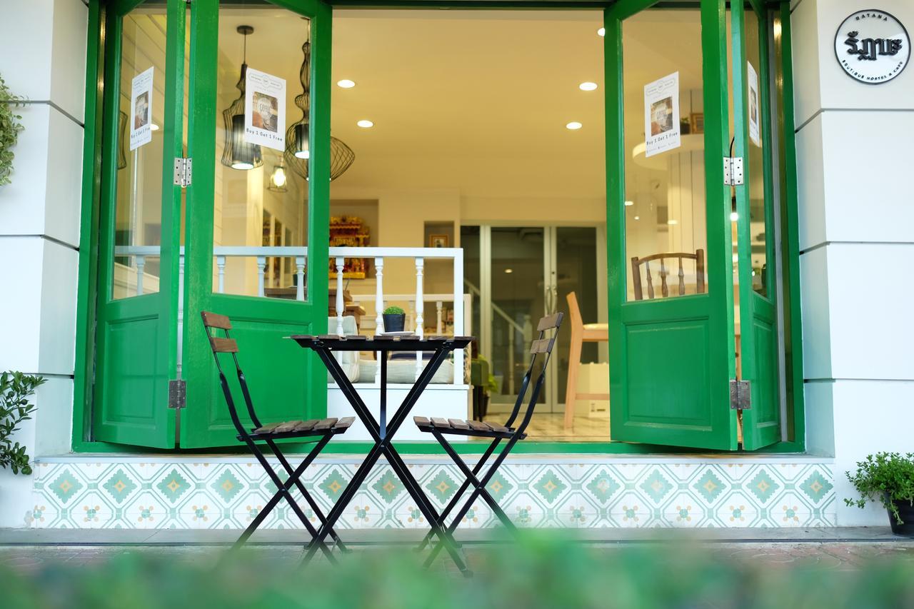 Ratana Boutique Hostel Bangkok Bagian luar foto